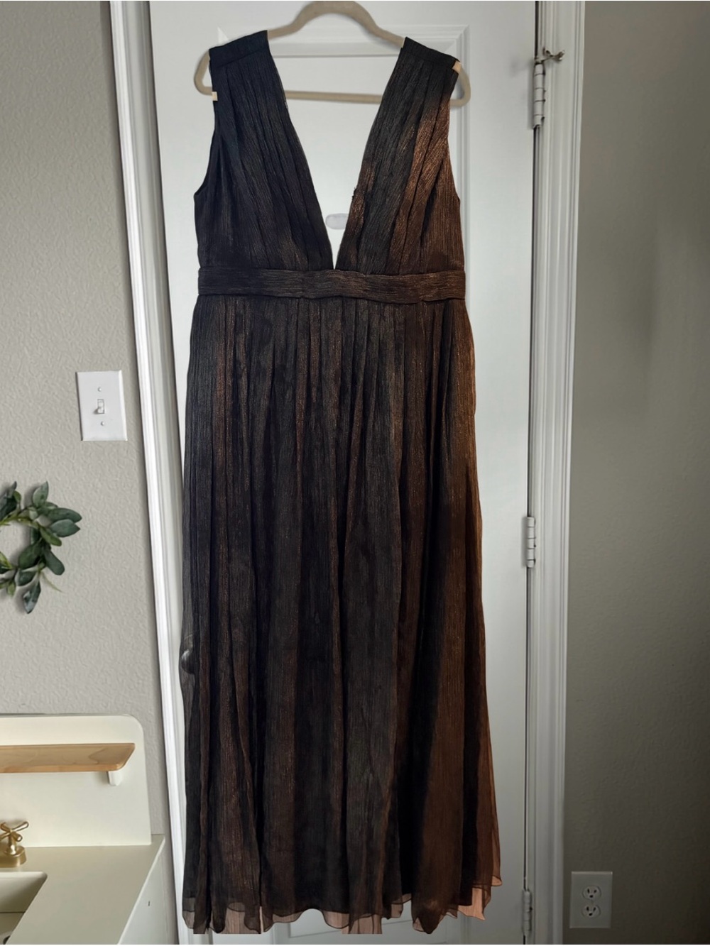 Monique Lhuillier Metallic Charcoal Plunging V-Neck Evening Gown